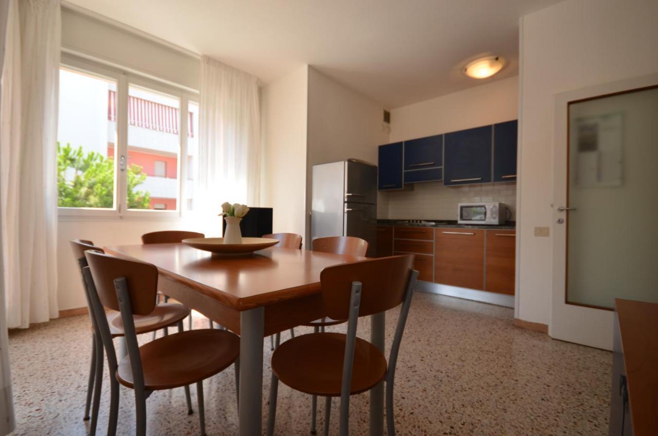 Appartamenti Dei Pini Bibione Luaran gambar